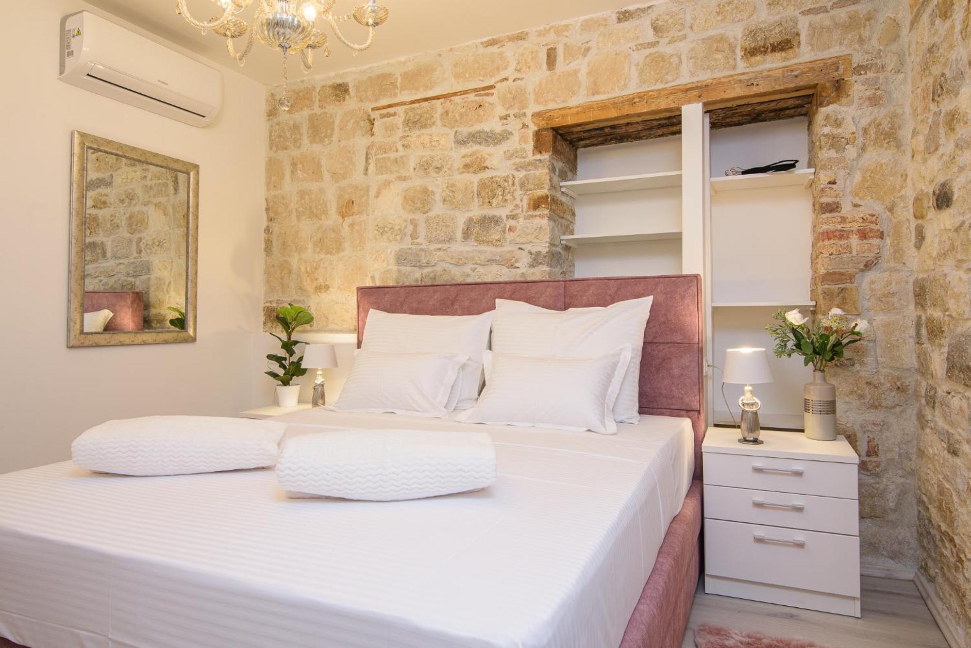 Rooms Bartul Trogir Exteriör bild
